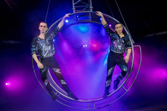 &Tcy;&icy;&gcy;&rcy;&ycy; &ncy;&acy; &zcy;&iecy;&mcy;&lcy;&iecy; &icy; &vcy; &vcy;&ocy;&zcy;&dcy;&ucy;&khcy;&iecy;