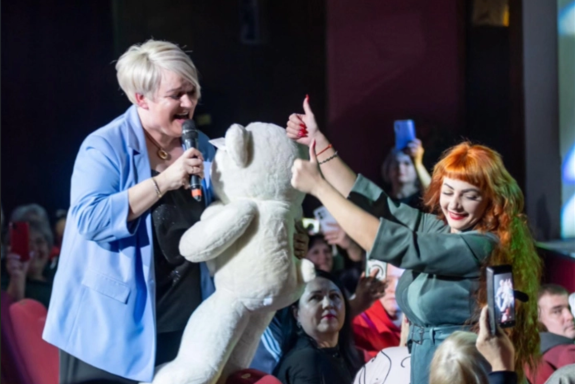 &Acy;&lcy;&iecy;&ncy;&acy; &Rcy;&ocy;&scy;&scy; "&CHcy;&iecy;&rcy;&ncy;&acy;&yacy; &scy;&mcy;&ocy;&rcy;&ocy;&dcy;&icy;&ncy;&acy;"