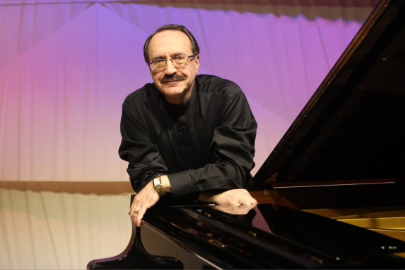 "Blues power"&period; &Dcy;&zhcy;&acy;&zcy;&ocy;&vcy;&ycy;&jcy; &vcy;&iecy;&chcy;&iecy;&rcy; &scy; &Dcy;&period; &Kcy;&rcy;&acy;&mcy;&iecy;&rcy;&ocy;&mcy;