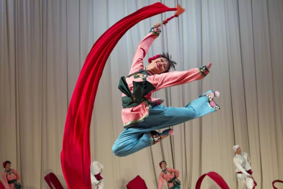 Балет Игоря Моисеева "Танцы народов мира"