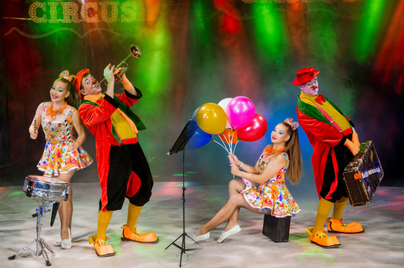 &Tcy;&icy;&gcy;&rcy;&ycy; &ncy;&acy; &zcy;&iecy;&mcy;&lcy;&iecy; &icy; &vcy; &vcy;&ocy;&zcy;&dcy;&ucy;&khcy;&iecy;