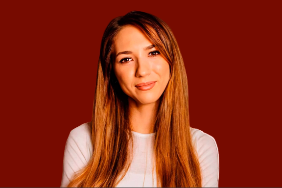 &Ncy;&acy;&dcy;&yacy; &Dcy;&zhcy;&acy;&bcy;&rcy;&acy;&icy;&lcy;&ocy;&vcy;&acy;&period; Stand Up &Scy;&acy;&rcy;&acy;&tcy;&ocy;&vcy;