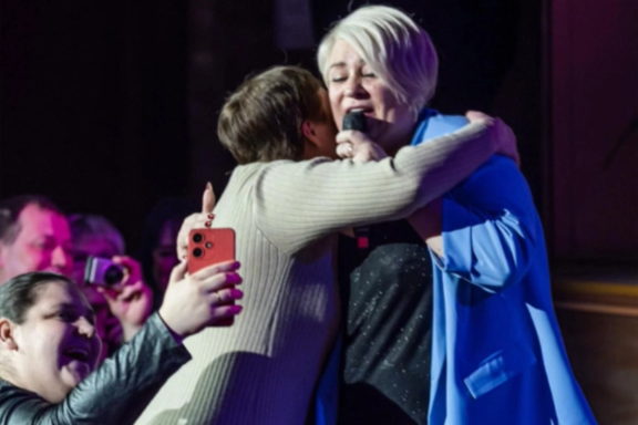 &Acy;&lcy;&iecy;&ncy;&acy; &Rcy;&ocy;&scy;&scy; &CHcy;&iecy;&rcy;&ncy;&acy;&yacy; &scy;&mcy;&ocy;&rcy;&ocy;&dcy;&icy;&ncy;&acy;