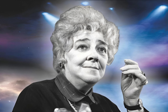 Спектакль "Фаина. Одинокая насмешница."