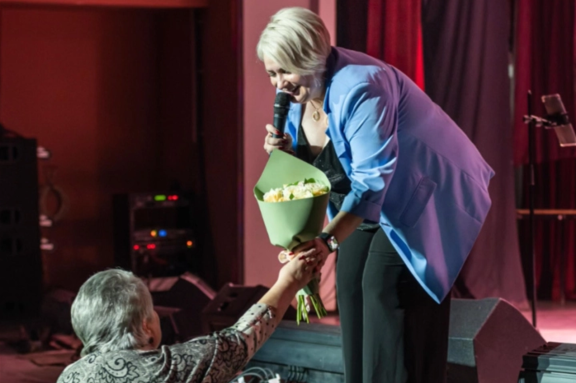 &Acy;&lcy;&iecy;&ncy;&acy; &Rcy;&ocy;&scy;&scy; &CHcy;&iecy;&rcy;&ncy;&acy;&yacy; &scy;&mcy;&ocy;&rcy;&ocy;&dcy;&icy;&ncy;&acy;