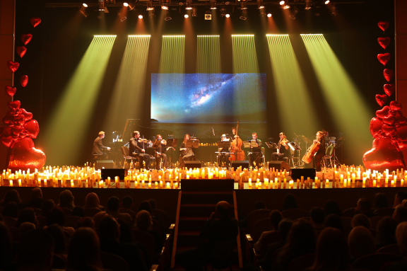 "&Mcy;&icy;&rcy;&ocy;&vcy;&ycy;&iecy; &khcy;&icy;&tcy;&ycy; &ncy;&iecy;&ocy;&kcy;&lcy;&acy;&scy;&scy;&icy;&kcy;&icy;" Neo Classic Orchestra&comma; 3000 &scy;&vcy;&iecy;&chcy;&iecy;&jcy; &icy; &KHcy;&ocy;&rcy;